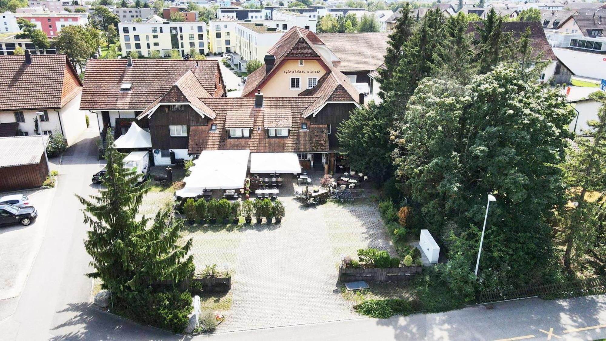 Gasthof Kreuz Эгеркинген Экстерьер фото